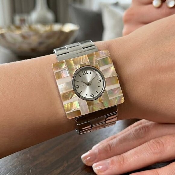 Accessories - Elegant Mother of Pearl Women's Watch